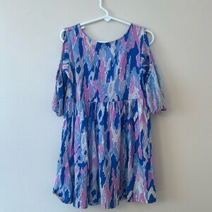 Lilly Pulitzer dress with sleeve cut out detail